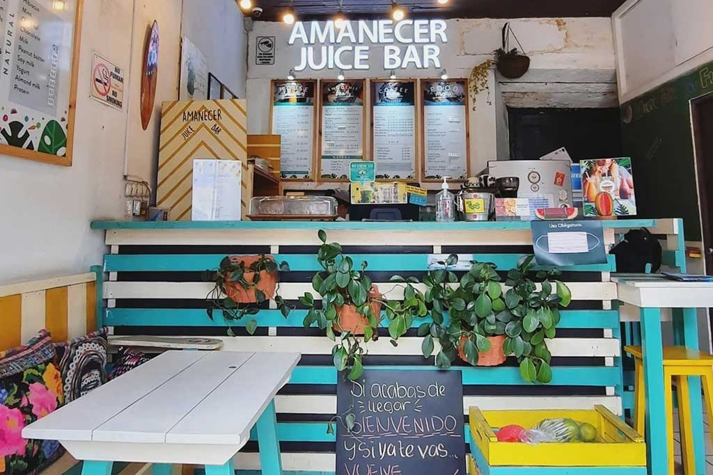 Amanecer-Juice-Bar-Antigua