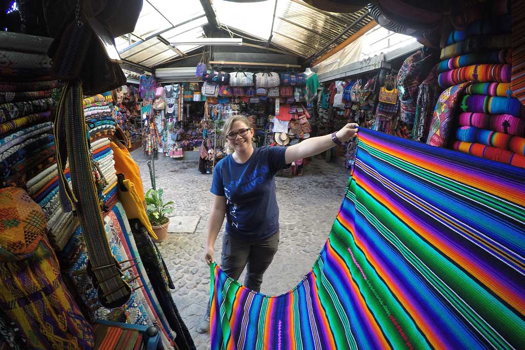 antigua-guatemala-markets