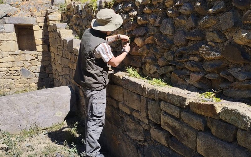 Archaeology-volunteer-Cusco