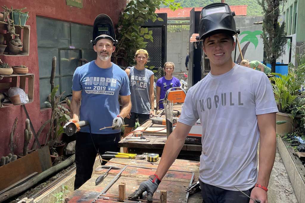 construction-volunteer-guatemala