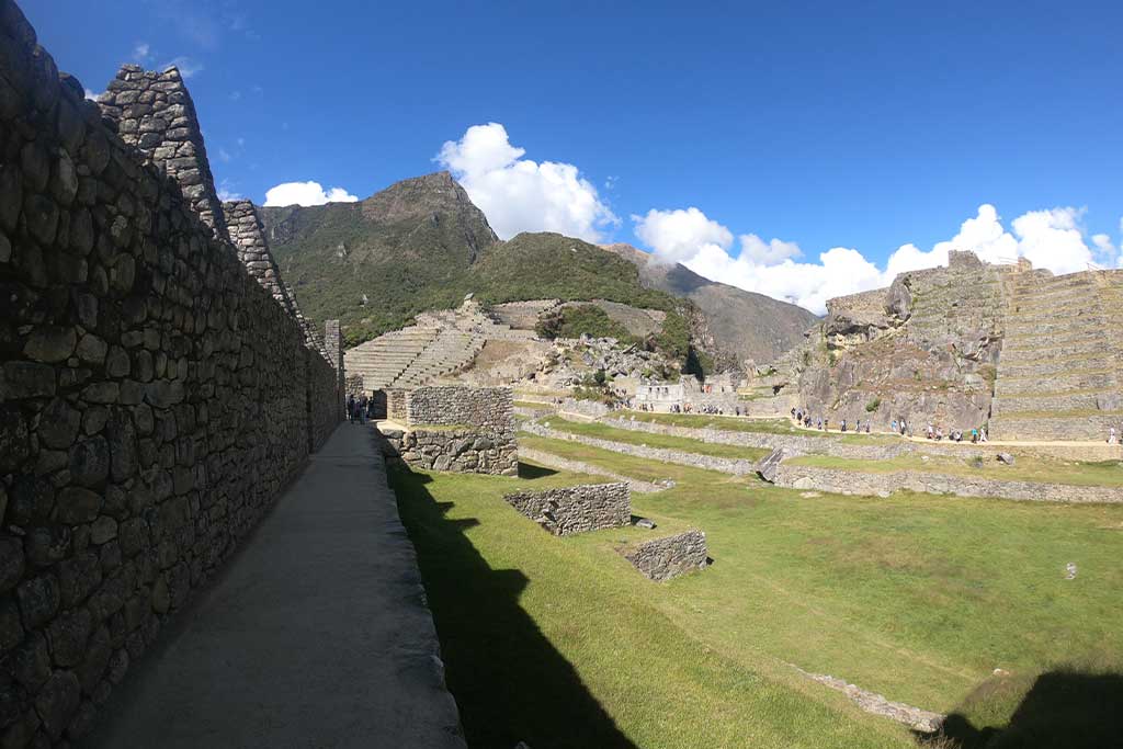 Exploring-Machu-Picchu
