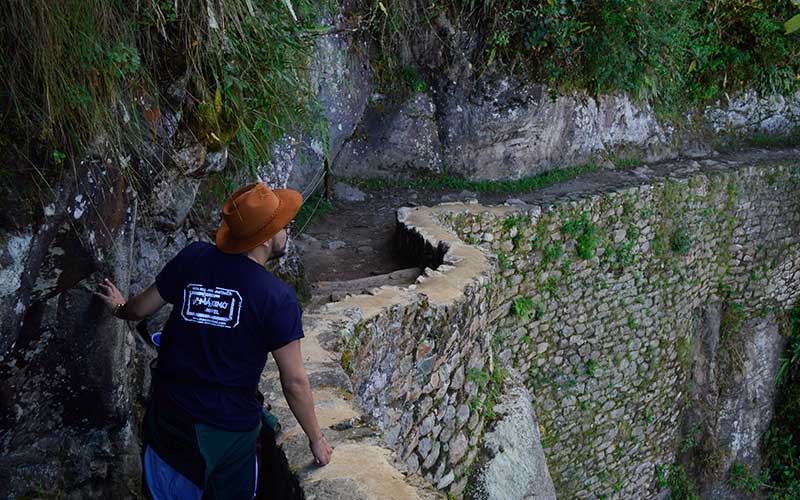 Hiking-to-Machu-Picchu