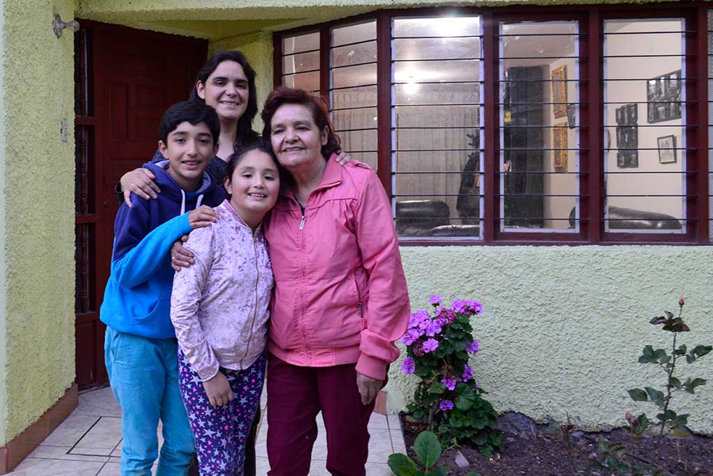 host-moms-in-latin-america