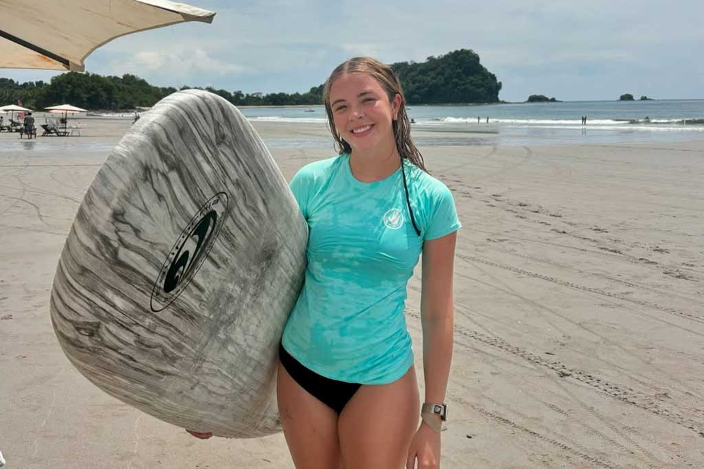 learn-to-surf-gap-year-Costa-Rica