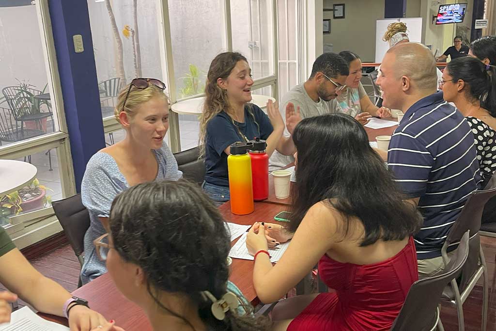 practice-spanish-while-volunteering-in-costa-rica