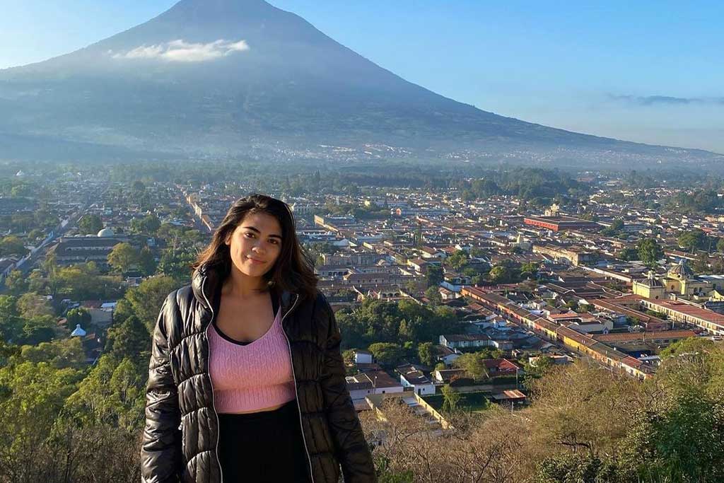 solo-female-travel-guatemala-cerro-de-la-cruz-jewels_allen