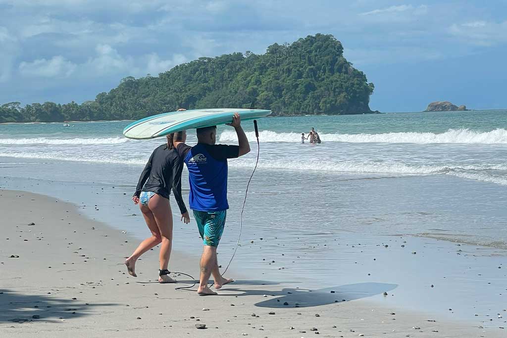 spanish-and-surf-in-manuel-antonio-costa-rica