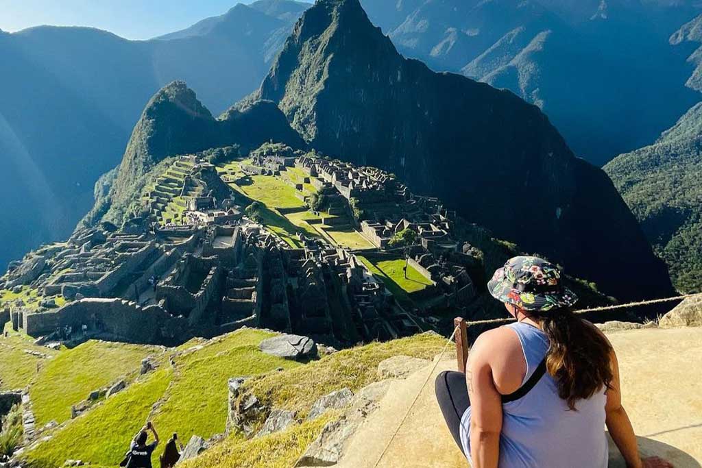 tips-for-solo-female-travel-cusco-peru
