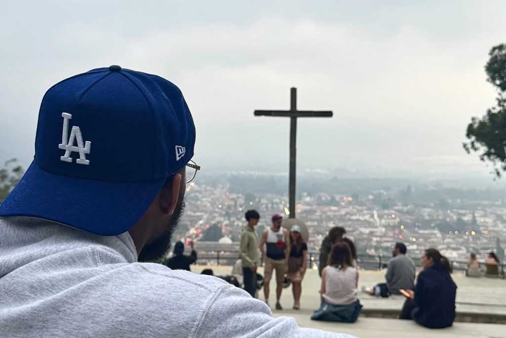 volunteer-antigua-guatemala-cerro-de-la-cruz