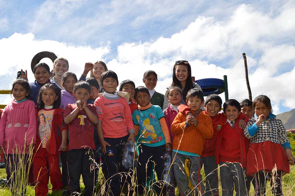 volunteer-teaching-in-Cusco